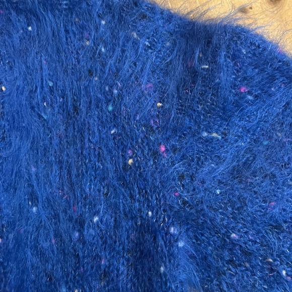 Woof design sweater - Picture 8 of 9